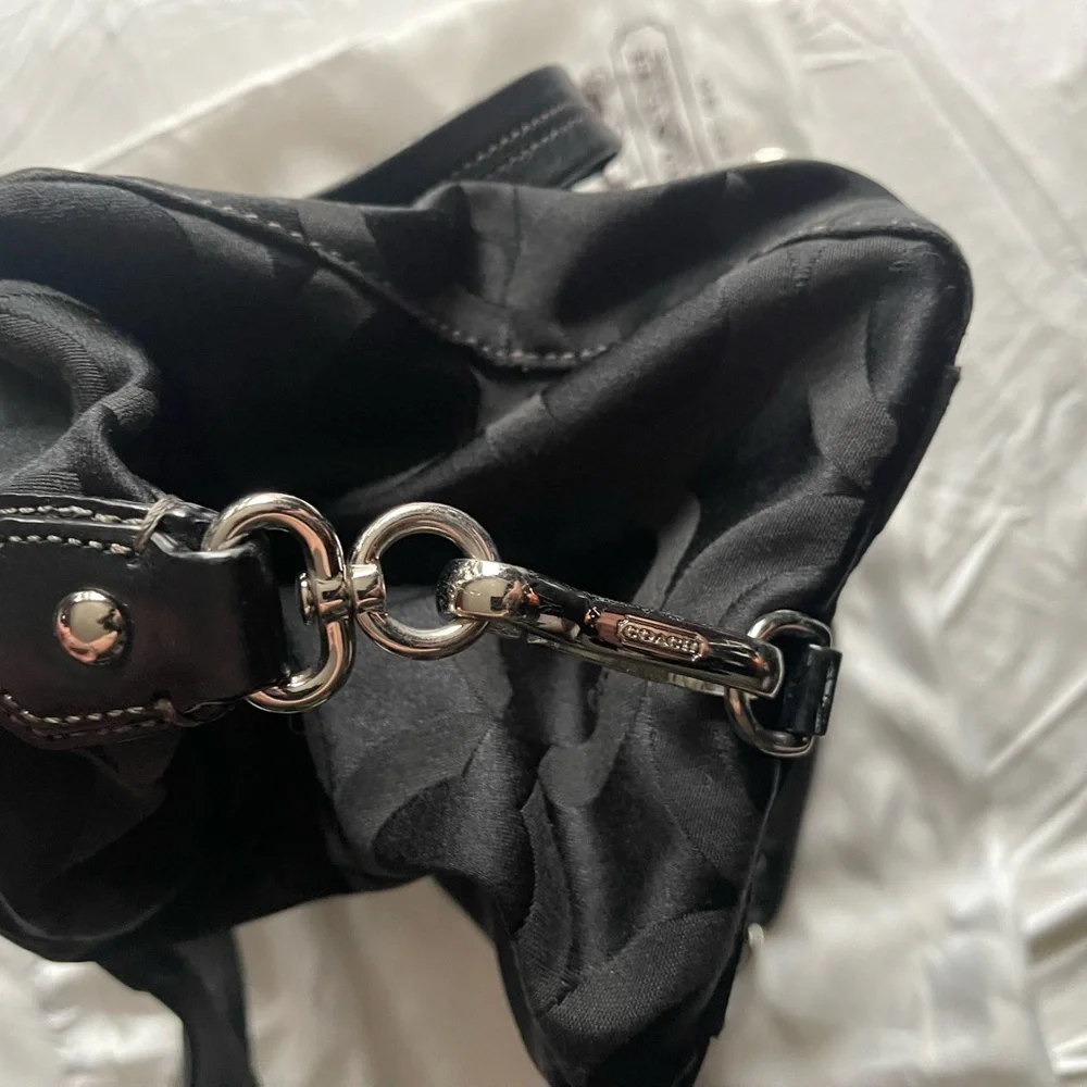 Coach Madison Aubrey Purse - Picture 7 of 16